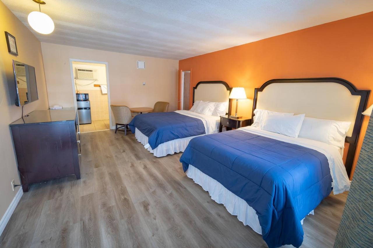 Choice Inn By The Falls Niagara Falls Exterior photo